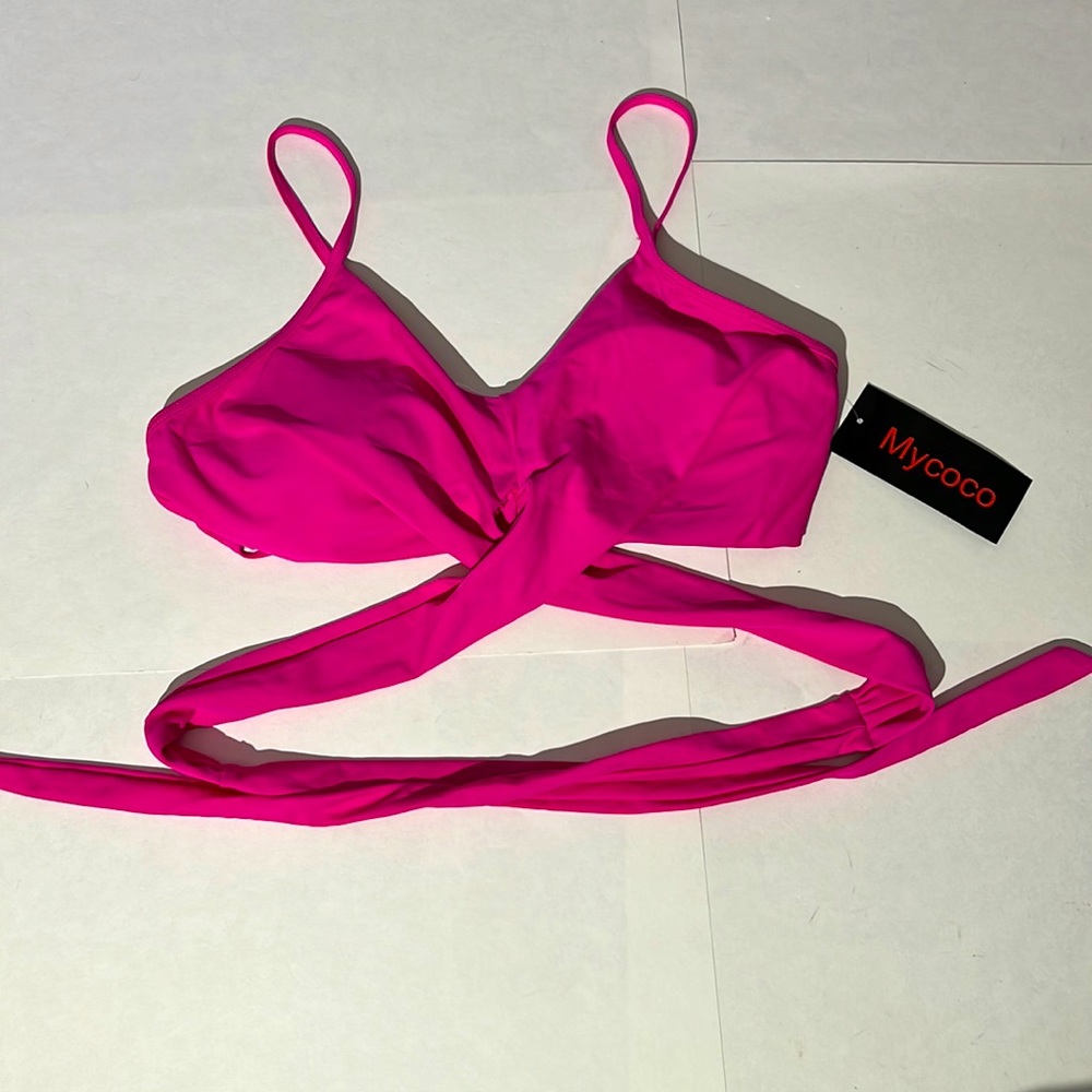 Mycoco swim bathing suit bikini top large sz 10 NEW neon pink